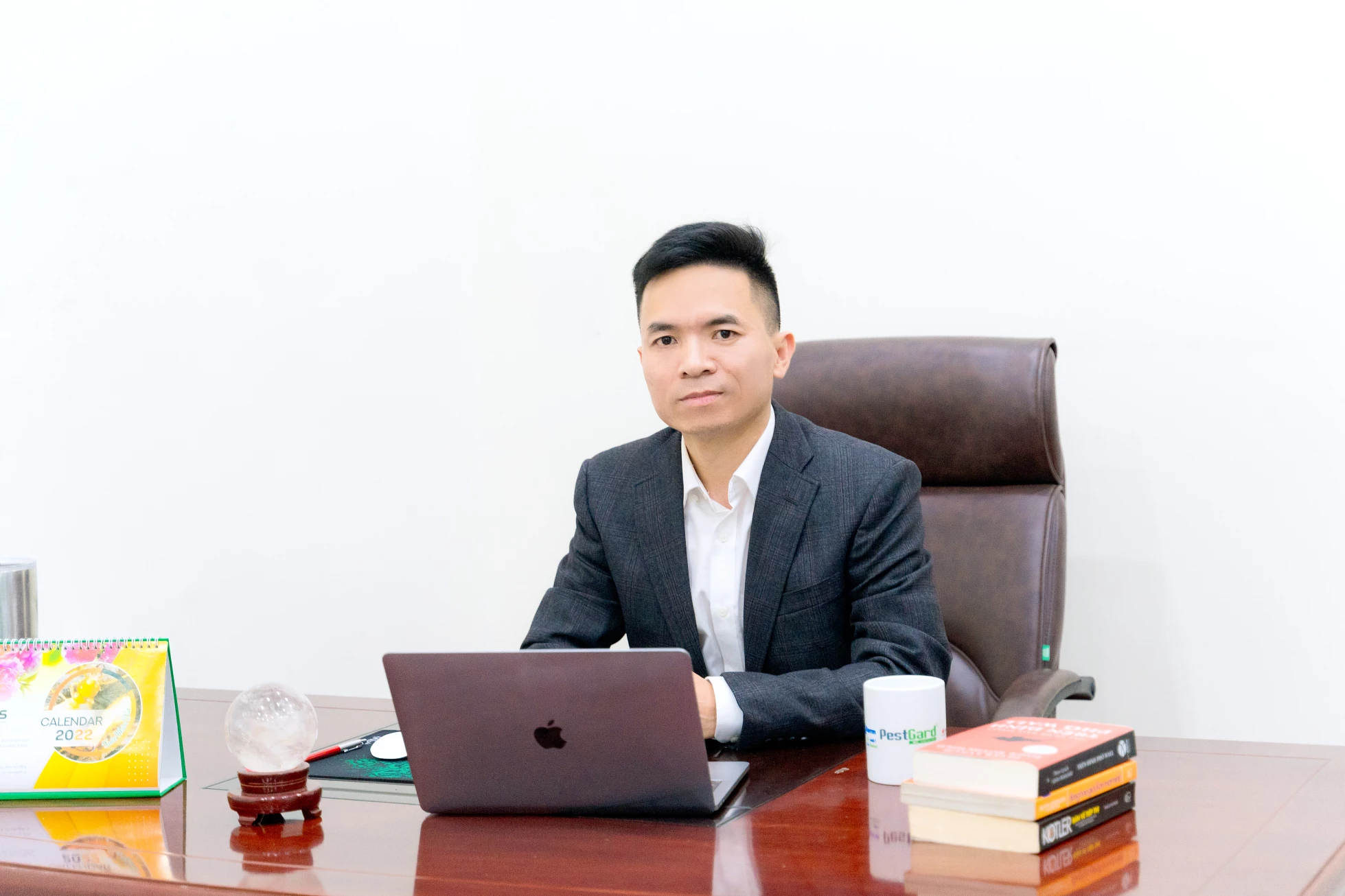 CEO Nguyên Trần và câu chuyện khởi nghiệp từ đam mê làm vườn