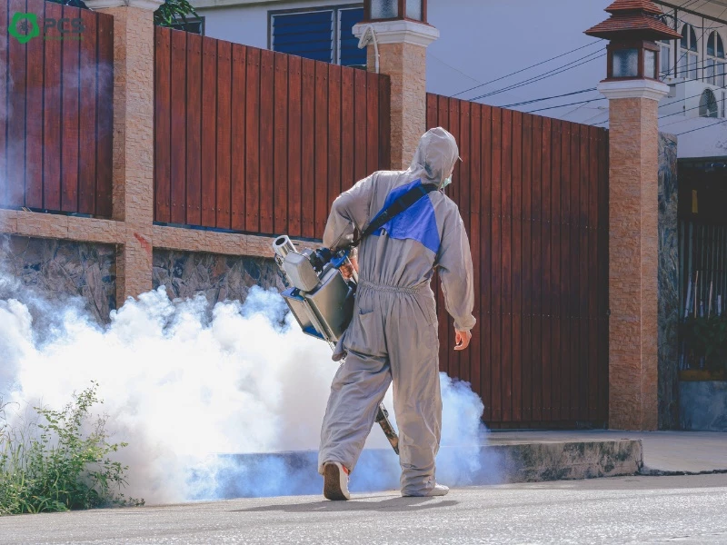 Phun thuốc diệt muỗi xong có nên lau nhà không?